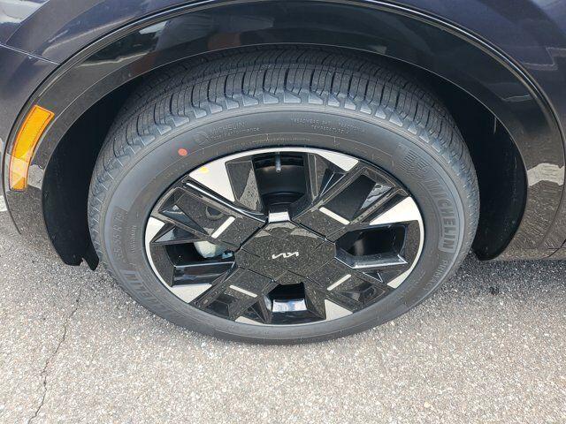 new 2026 Kia Sportage car, priced at $37,885