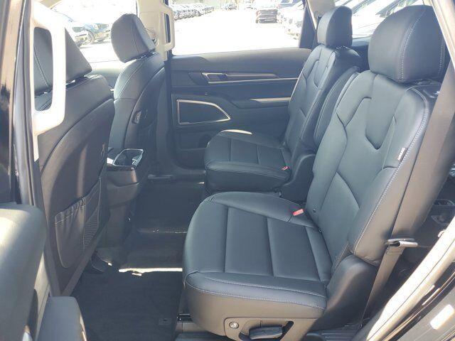 new 2025 Kia Telluride car, priced at $39,991
