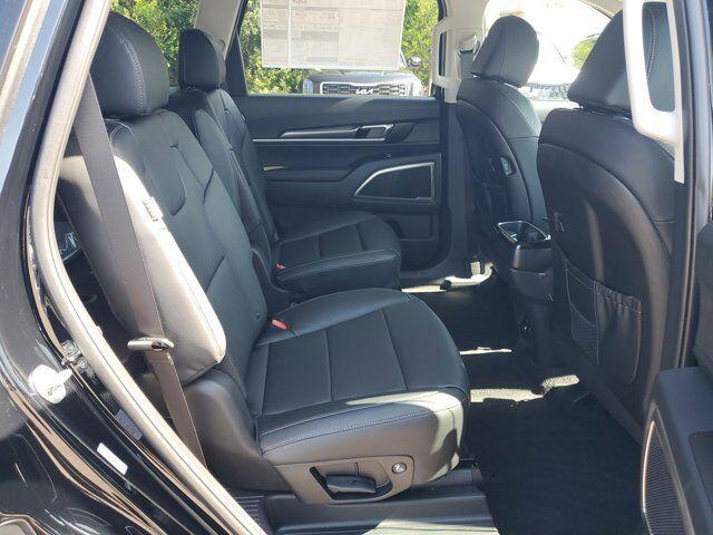 new 2025 Kia Telluride car, priced at $39,991