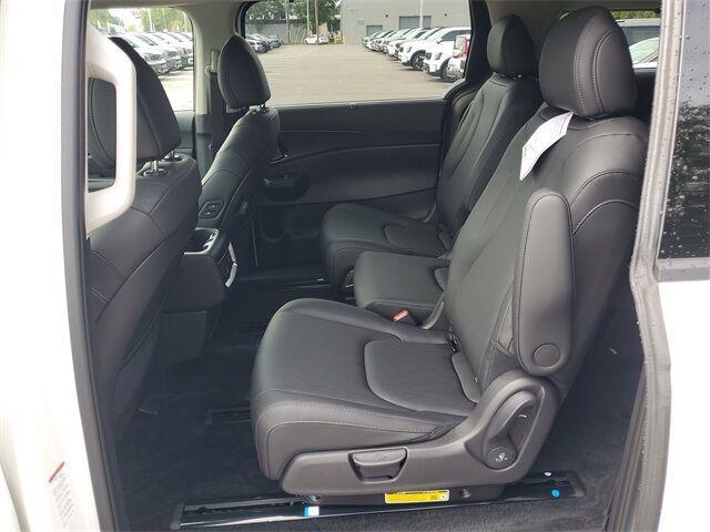 new 2026 Kia Carnival car, priced at $46,849
