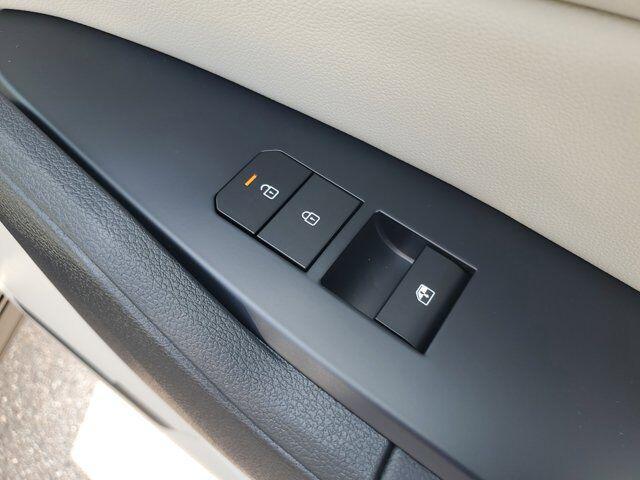 new 2026 Kia Sportage car, priced at $32,360
