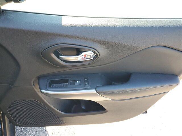 used 2021 Jeep Cherokee car, priced at $20,300