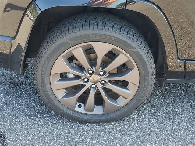 used 2021 Jeep Cherokee car, priced at $20,300