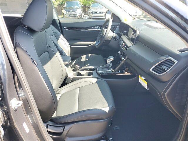 new 2025 Kia Seltos car, priced at $25,775