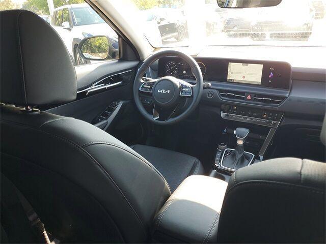 new 2025 Kia Seltos car, priced at $23,950