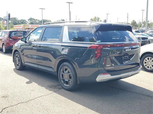 new 2026 Kia Carnival Hybrid car, priced at $42,646
