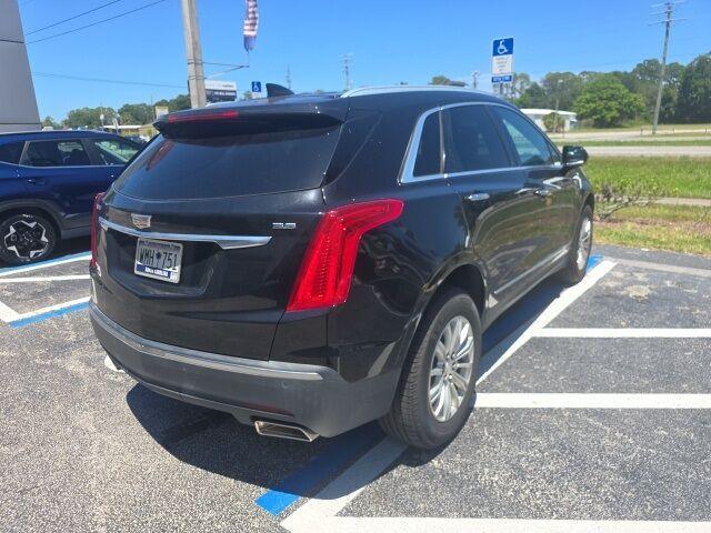 used 2017 Cadillac XT5 car, priced at $15,500