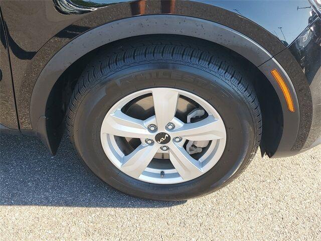 used 2023 Kia Sorento car, priced at $23,700