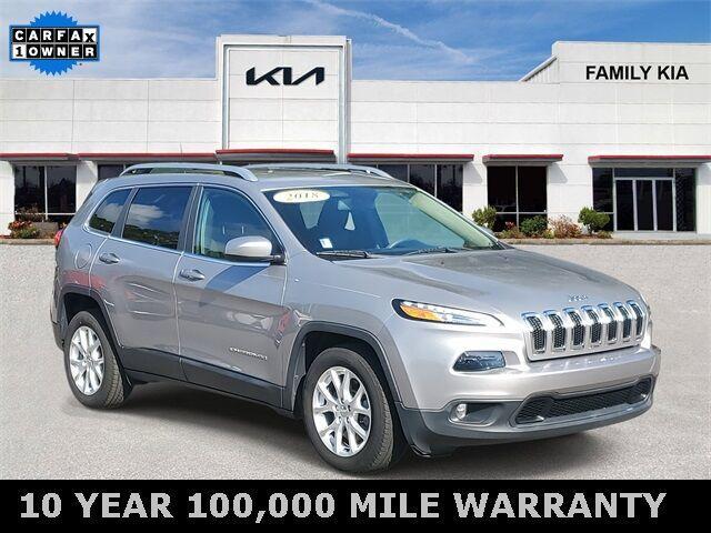 used 2018 Jeep Cherokee car, priced at $15,495