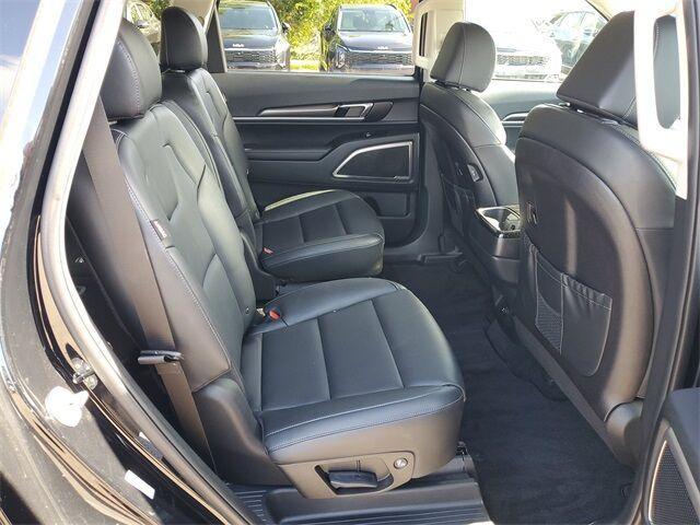 used 2025 Kia Telluride car, priced at $38,500