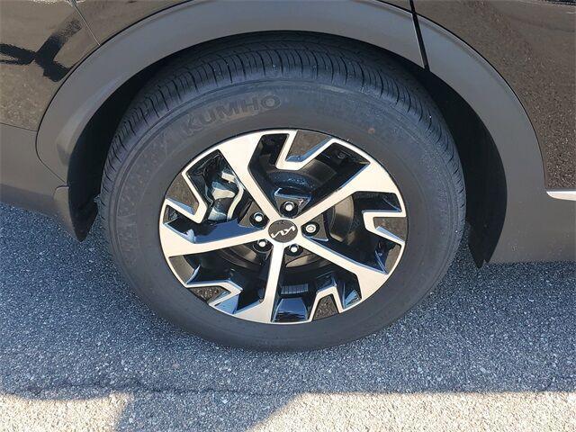 used 2025 Kia Sportage car, priced at $27,900