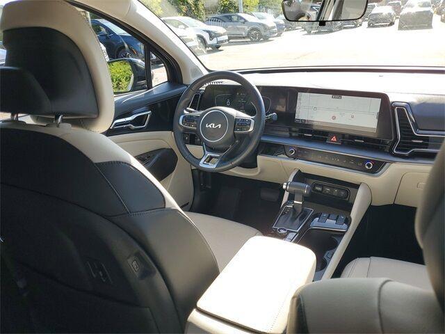 used 2025 Kia Sportage car, priced at $27,900