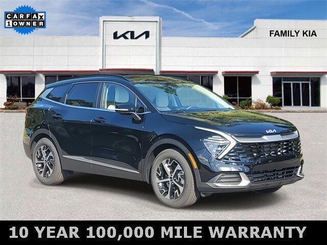 used 2025 Kia Sportage car, priced at $27,900