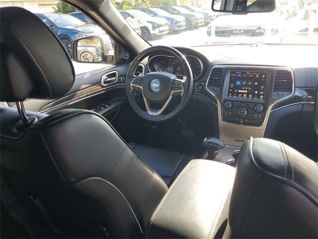 used 2015 Jeep Grand Cherokee car, priced at $13,995