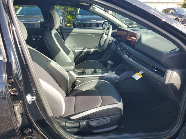 new 2025 Kia K4 car, priced at $28,106