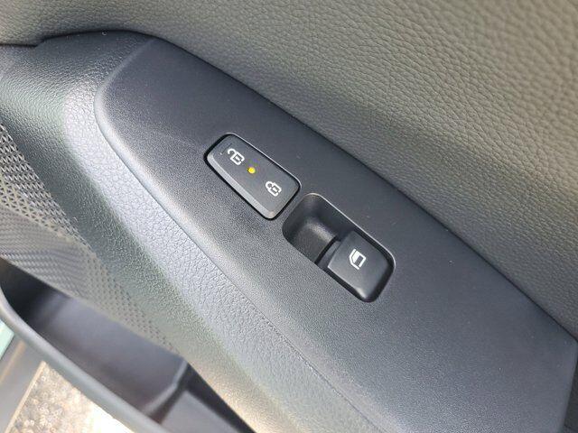 new 2025 Kia Seltos car, priced at $29,390
