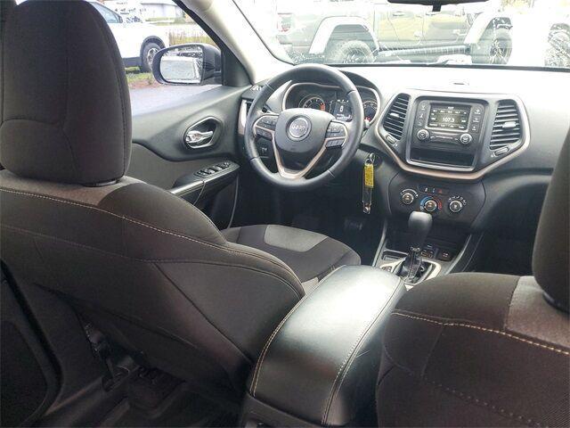 used 2016 Jeep Cherokee car, priced at $7,995