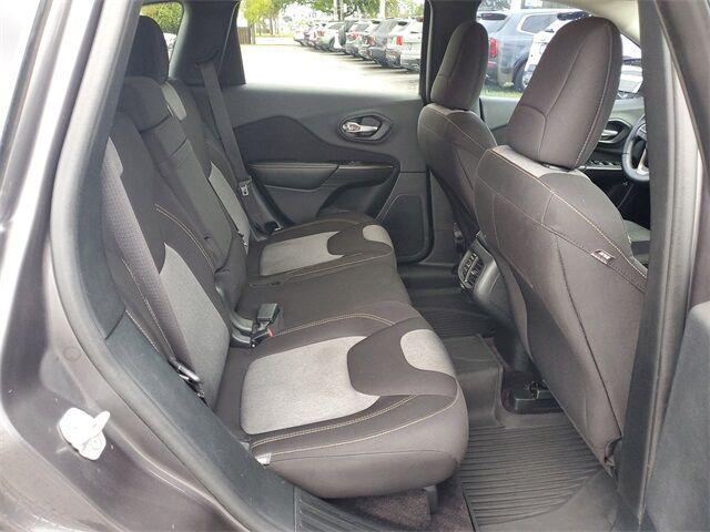 used 2016 Jeep Cherokee car, priced at $7,995
