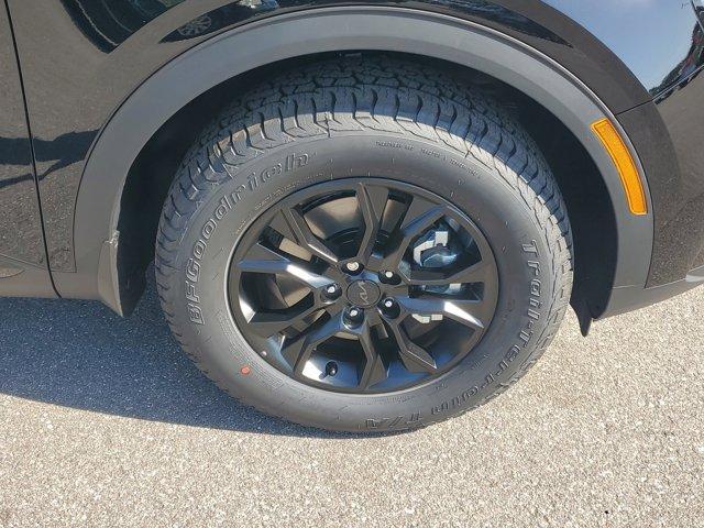 new 2025 Kia Sportage car, priced at $37,981