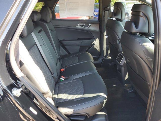 new 2025 Kia Sportage car, priced at $37,981