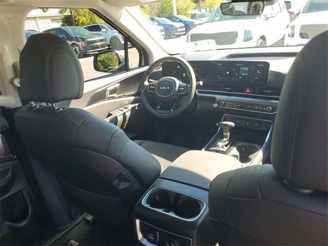new 2026 Kia Carnival car, priced at $46,897