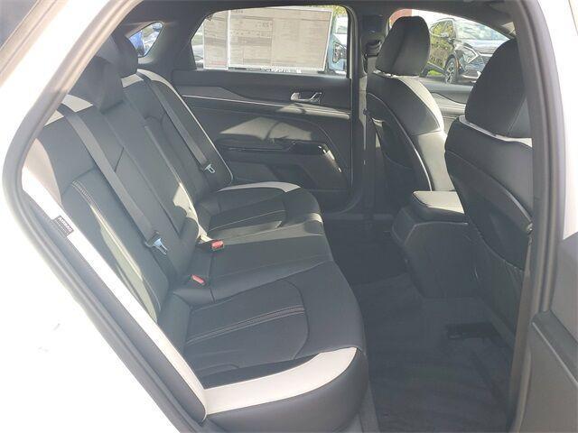 new 2026 Kia K5 car, priced at $29,279