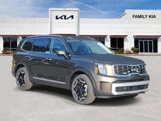 new 2025 Kia Telluride car, priced at $38,180