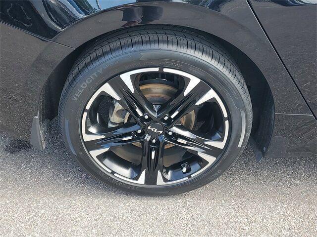used 2022 Kia K5 car, priced at $22,700