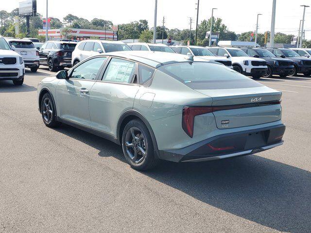 new 2025 Kia K4 car, priced at $23,355