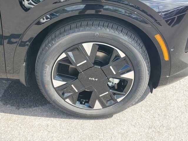 new 2026 Kia Sportage car, priced at $37,885