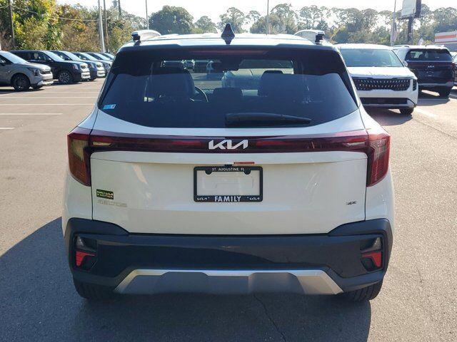 new 2025 Kia Seltos car, priced at $27,050