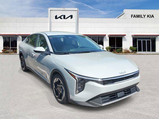 new 2025 Kia K4 car, priced at $24,168