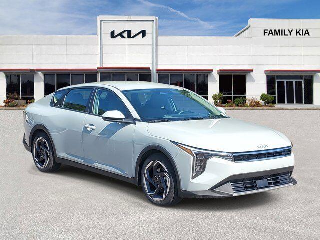 new 2025 Kia K4 car, priced at $24,168