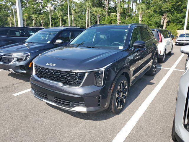 new 2025 Kia Sorento car, priced at $38,121