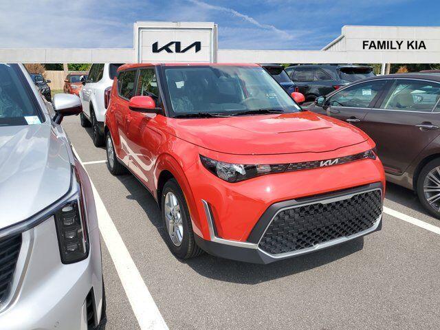 new 2025 Kia Soul car, priced at $22,008