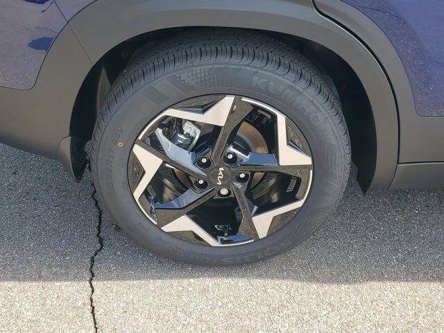 new 2025 Kia Seltos car, priced at $27,289