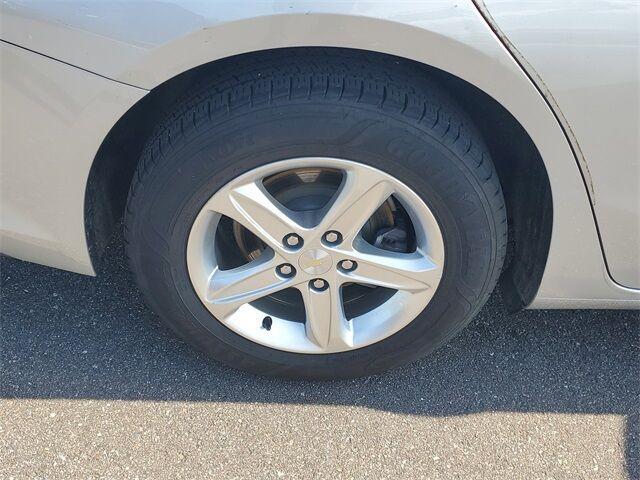 used 2020 Chevrolet Malibu car, priced at $14,700