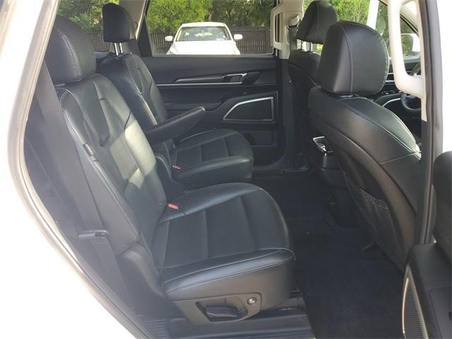 used 2024 Kia Telluride car, priced at $35,500