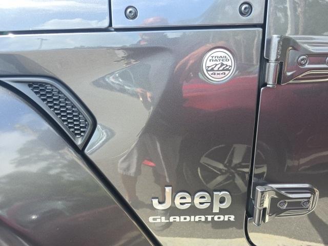 used 2022 Jeep Gladiator car, priced at $34,500