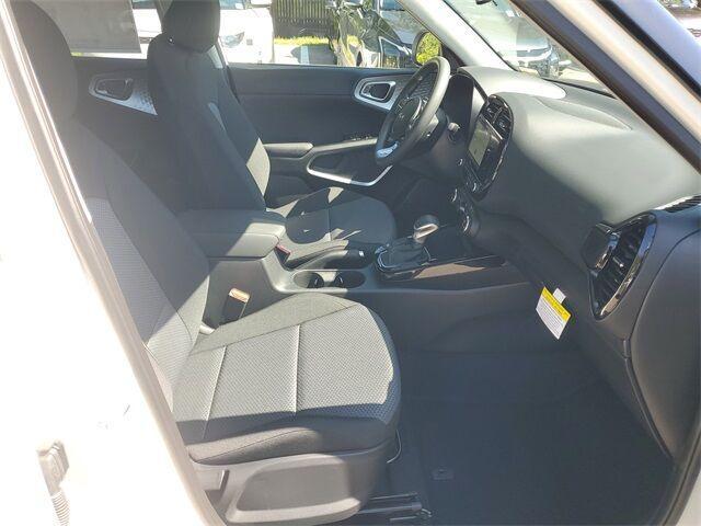 new 2025 Kia Soul car, priced at $23,912