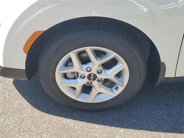 new 2025 Kia Soul car, priced at $23,912