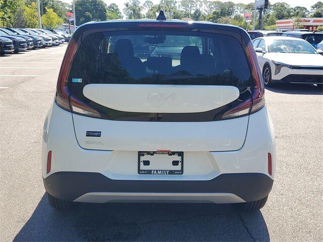 new 2025 Kia Soul car, priced at $23,912