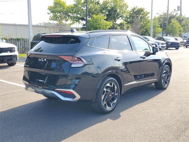 used 2025 Kia Sportage car, priced at $35,100