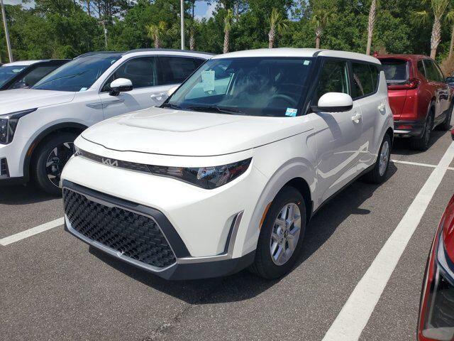 new 2025 Kia Soul car, priced at $23,660
