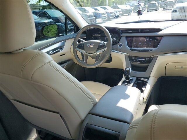 used 2021 Cadillac XT5 car, priced at $28,700