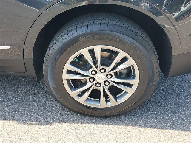 used 2021 Cadillac XT5 car, priced at $28,700