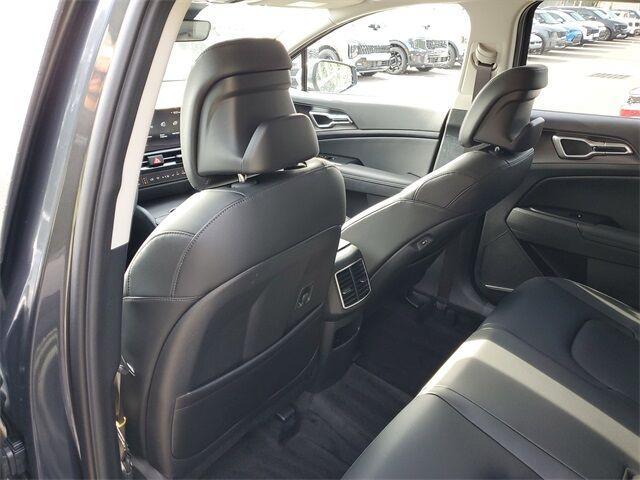 new 2026 Kia Sportage Hybrid car, priced at $34,376