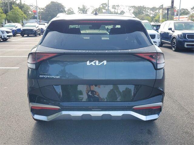 used 2025 Kia Sportage car, priced at $32,700