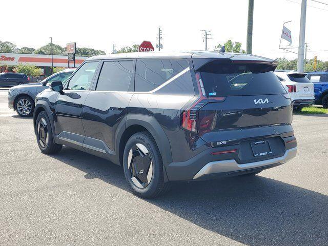 new 2026 Kia EV9 car, priced at $59,675