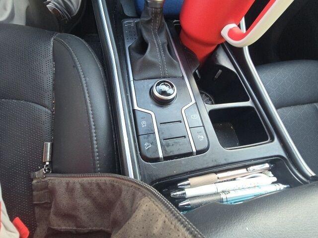 used 2023 Kia Sorento car, priced at $24,995